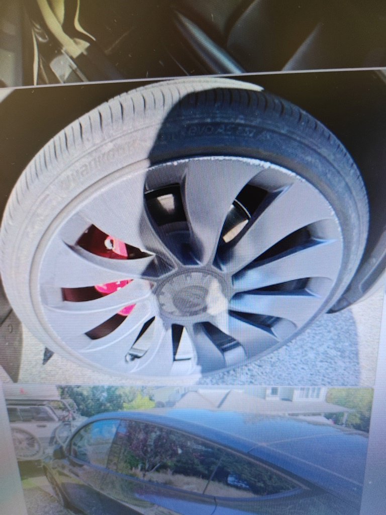 Used 2024 Tesla Model Y Performance AWD/4WD image 3