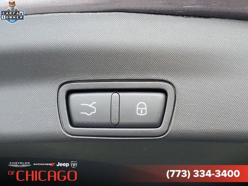 Used 2024 Alfa Romeo Stelvio Veloce AWD/4WD image 9