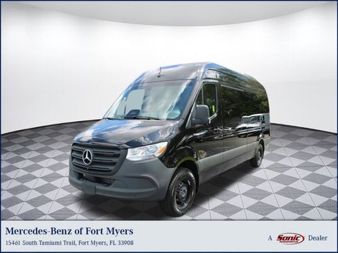New 2025 Mercedes-Benz Sprinter 2500 image 1