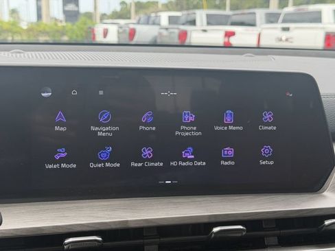Used 2025 Kia Telluride AWD image 25