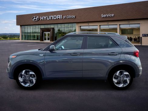 New 2026 Hyundai Venue SEL FWD image 3