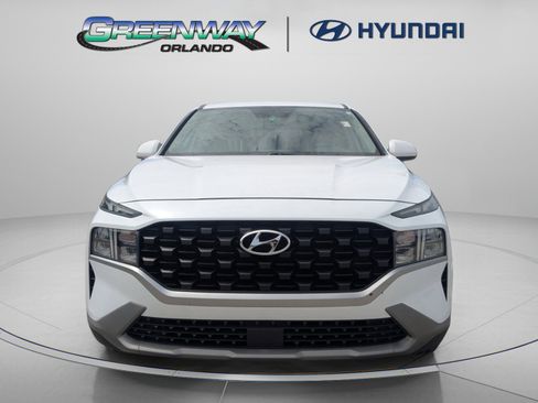 Used 2021 Hyundai Santa Fe SE FWD image 3