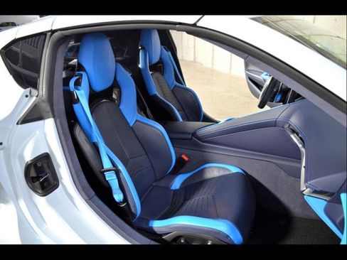 Used 2020 Chevrolet Corvette Stingray Premium Cpe w/ 3LT Preferred Equipment Group RWD image 24