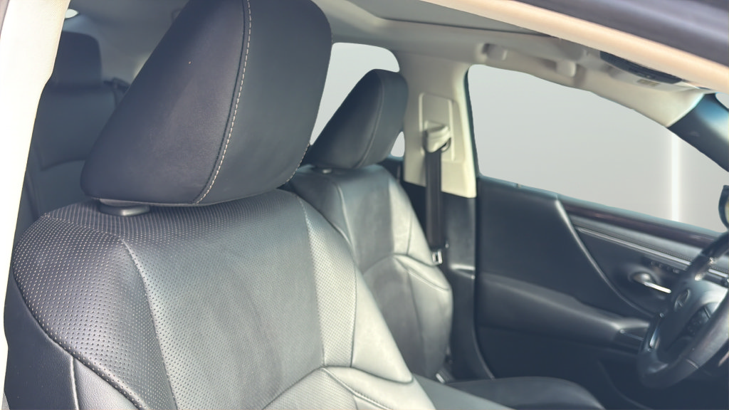 Used 2019 Lexus ES 350 FWD image 24