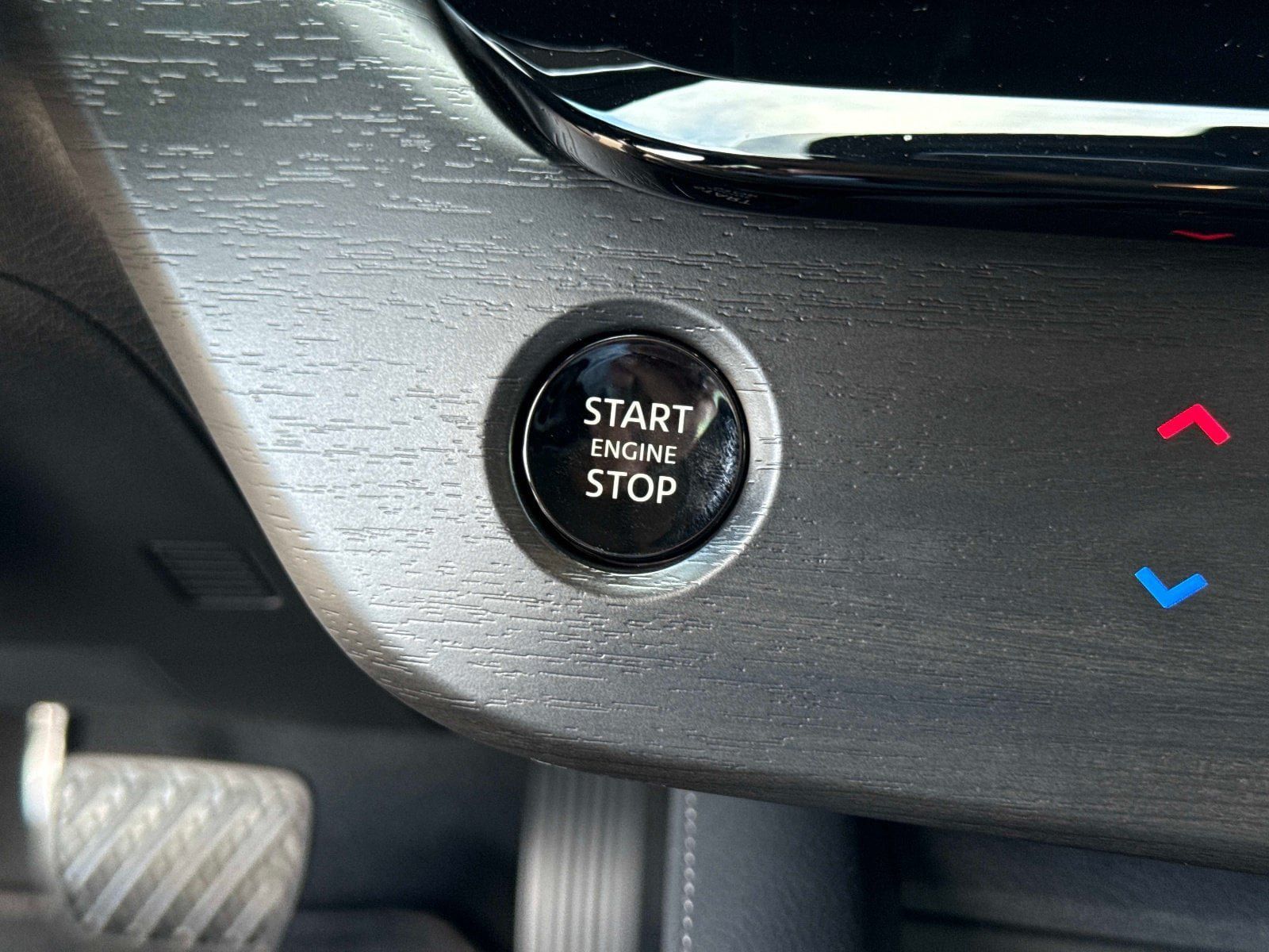 Used 2025 Nissan Murano SL w/ Cargo Package AWD/4WD image 30