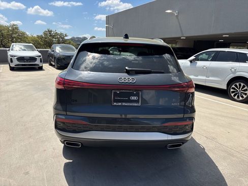 Certified 2025 Audi Q5 Premium w/ Convenience Package AWD/4WD image 7