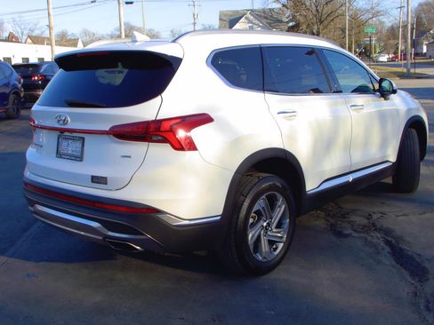 Used 2023 Hyundai Santa Fe SEL w/ Premium Package image 2