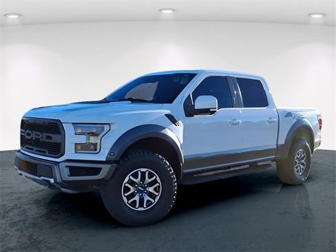 Used 2018 Ford F150 Raptor w/ Equipment Group 802A Luxury image 2