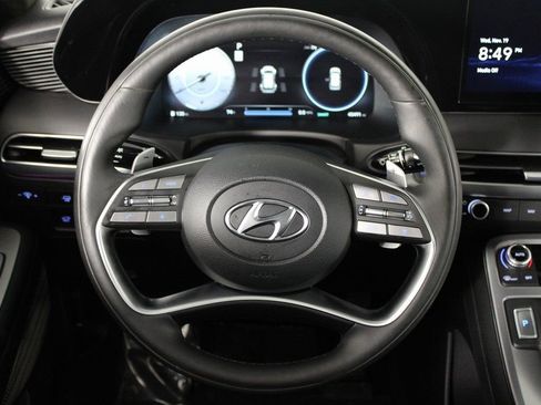 Used 2023 Hyundai Palisade Calligraphy image 18