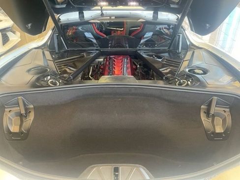 Certified 2021 Chevrolet Corvette Stingray Preferred Cpe w/ Z51 Performance Package RWD image 34