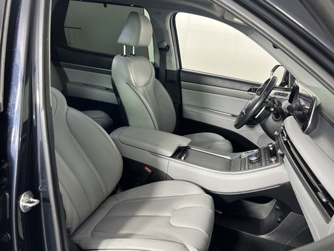 Used 2023 Hyundai Palisade SEL w/ Premium Package image 33