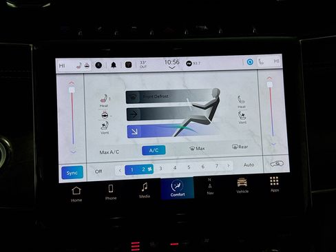 Used 2023 Jeep Grand Cherokee Overland image 19