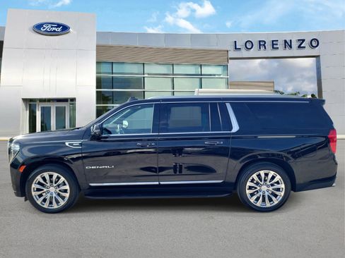 Used 2024 GMC Yukon XL Denali AWD/4WD image 8