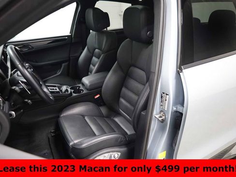 Certified 2023 Porsche Macan image 5