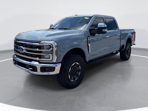 Used 2024 Ford F250 King Ranch w/ Tremor Off-Road Package AWD/4WD image 3