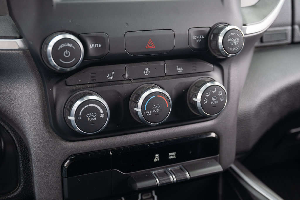 Used 2023 RAM 1500 Big Horn AWD/4WD image 34