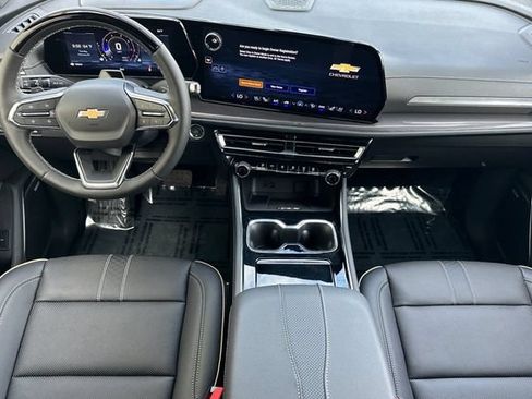 New 2026 Chevrolet Traverse High Country FWD image 21