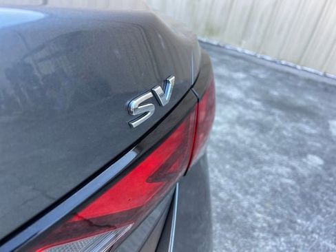Used 2020 Nissan Sentra SV FWD image 33
