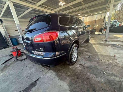 Used 2017 Buick Enclave Convenience FWD image 6