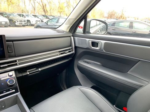 Used 2025 Hyundai Santa Fe SEL image 37