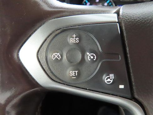Used 2018 Chevrolet Silverado 1500 LTZ Z71 w/ LTZ Plus Package AWD/4WD image 22