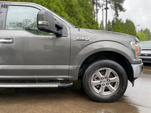 Used 2018 Ford F150 XLT w/ Equipment Group 302A Luxury AWD/4WD image 2