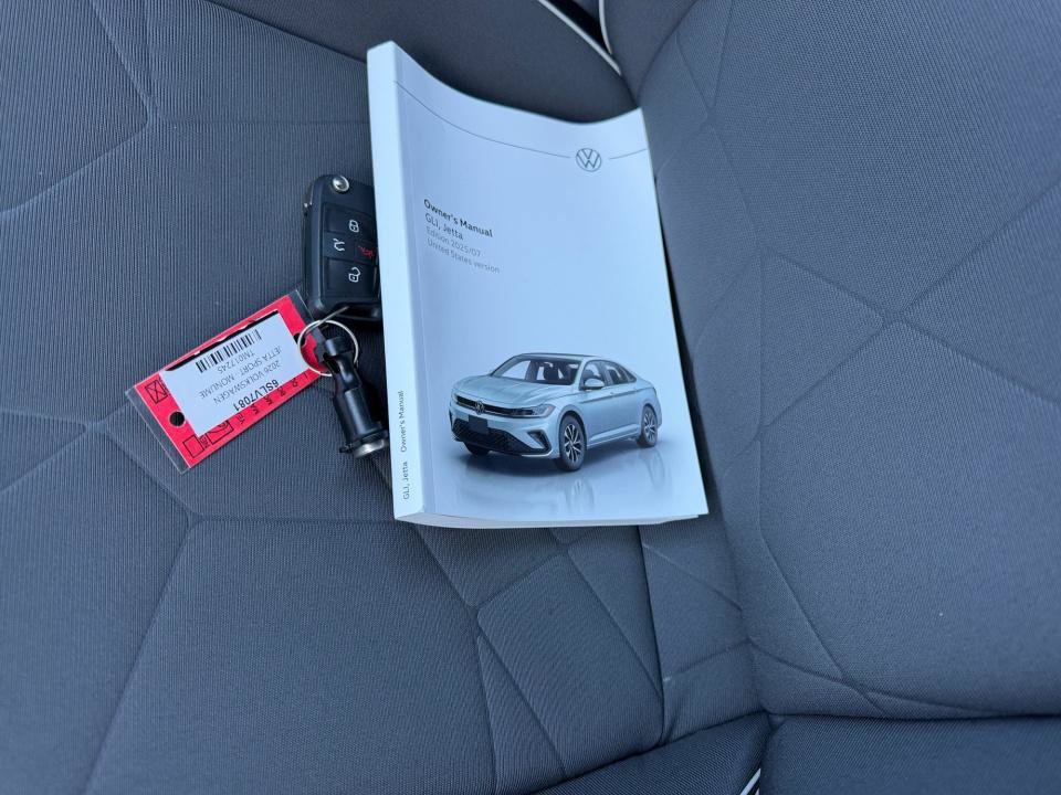 Certified 2026 Volkswagen Jetta Sport FWD image 34