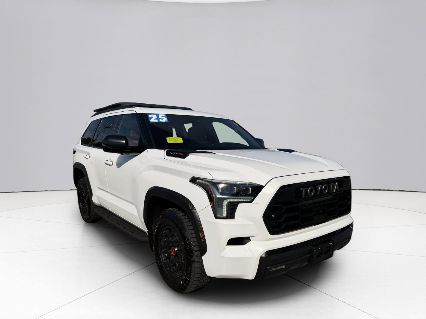 Used 2025 Toyota Sequoia TRD Pro AWD/4WD image 4