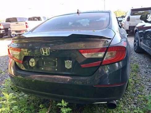 Used 2018 Honda Accord LX image 5