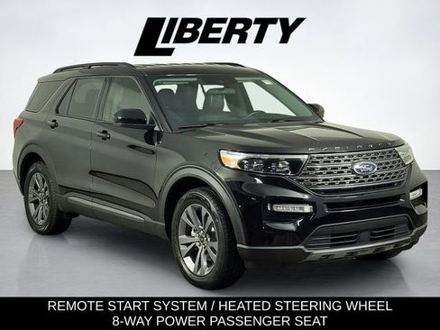 Certified 2023 Ford Explorer XLT w/ Equipment Group 202A AWD/4WD image 1