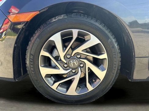 Used 2016 Honda Civic EX image 38