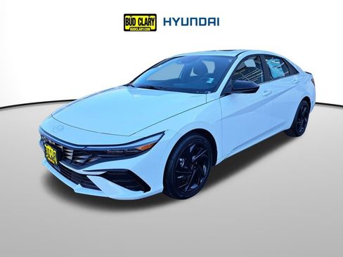 New 2026 Hyundai Elantra SEL Sport image 1