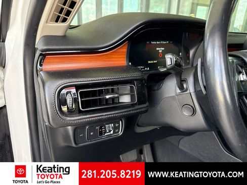 Used 2020 Lincoln Aviator Reserve w/ Equipment Group 202A AWD/4WD image 12