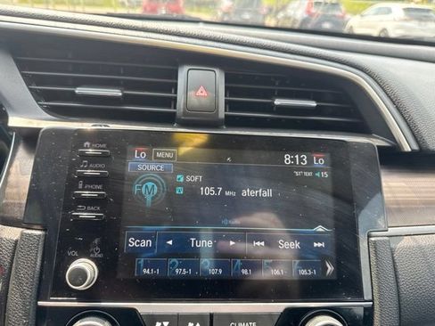 Used 2019 Honda Civic EX-L image 17