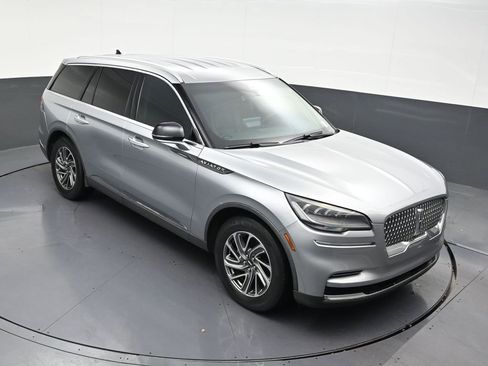Used 2021 Lincoln Aviator 2WD image 22