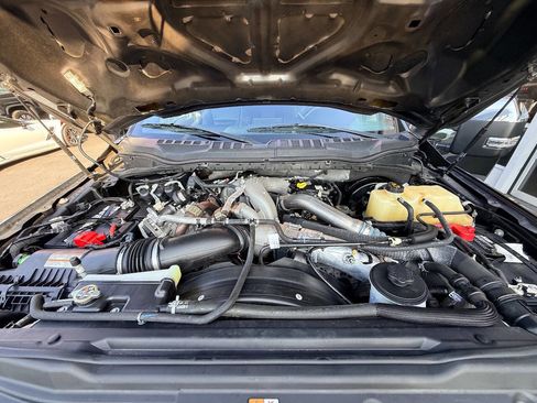 Used 2020 Ford F250 Lariat w/ Lariat Ultimate Package image 46