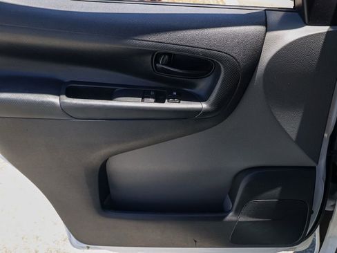 Used 2021 Nissan NV200 S w/ Back Door Glass Package FWD image 21
