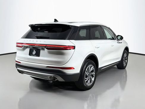 Certified 2025 Lincoln Corsair FWD image 5