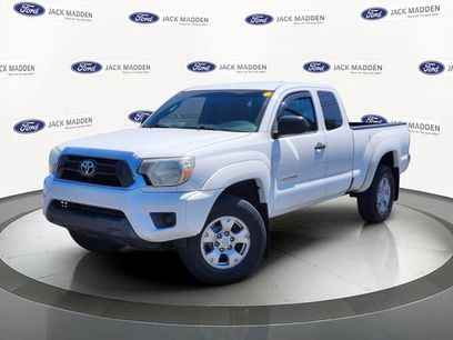 Used 2015 Toyota Tacoma 4x4 Access Cab w/ SR5 Package