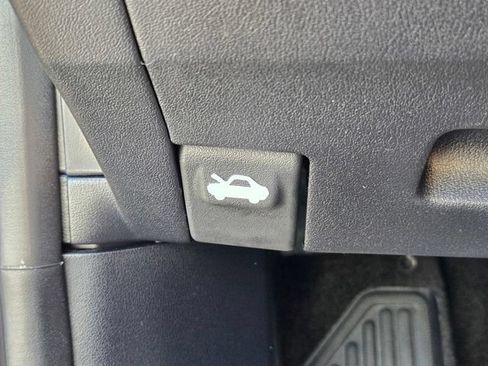 New 2026 Kia K4 FWD image 19