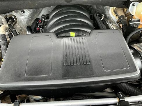 Used 2025 Chevrolet Silverado 1500 LTZ AWD/4WD image 33