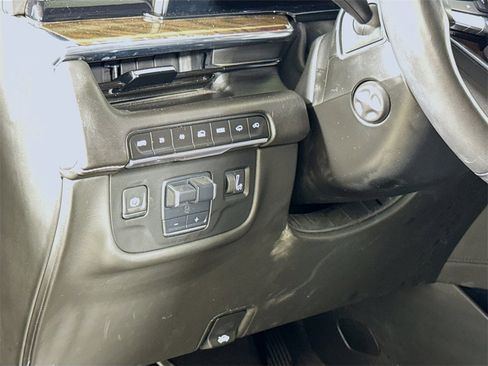 Used 2023 Cadillac Escalade Sport Platinum w/ LPO, ONYX Package image 8