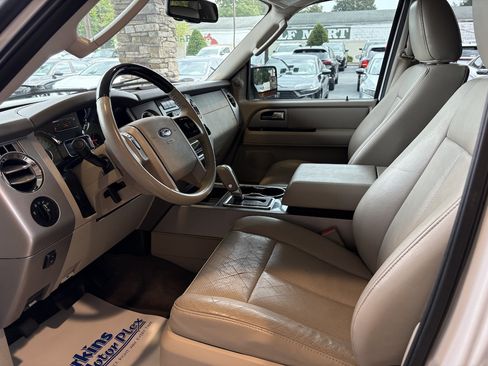 Used 2012 Ford Expedition Limited RWD image 2