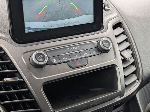 Used 2022 Ford Transit Connect XLT image 25