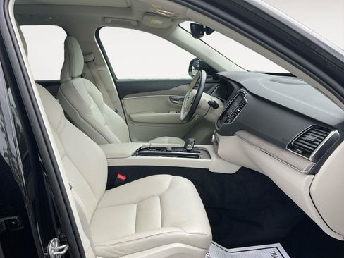Certified 2023 Volvo XC90 B6 Plus AWD/4WD image 15