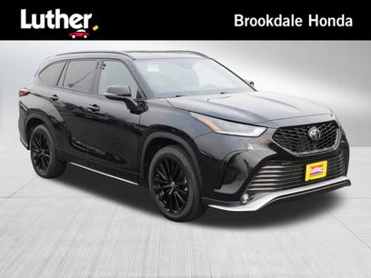 Used 2025 Toyota Highlander XSE