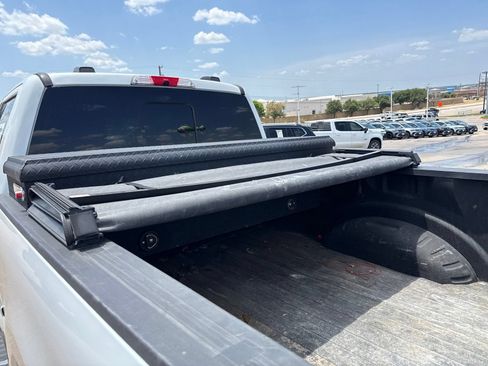 Used 2024 Ford F250 Lariat w/ Chrome Package AWD/4WD image 9