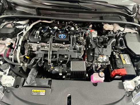 Used 2023 Toyota Corolla LE FWD image 31
