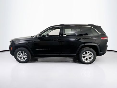 Used 2023 Jeep Grand Cherokee Limited AWD/4WD image 8