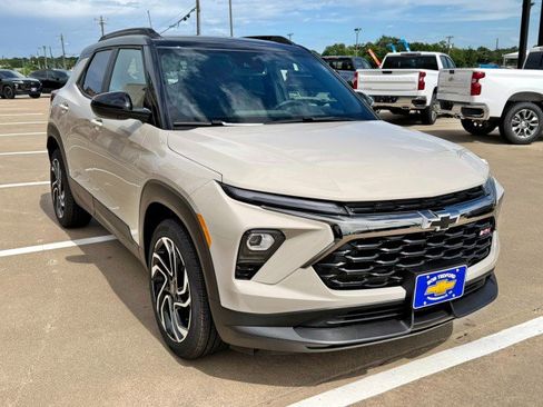 New 2026 Chevrolet TrailBlazer RS w/ Convenience Package FWD image 7
